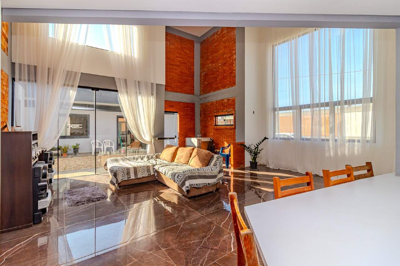 Casa de Condomínio de 3 quartos, 260m² no bairro Santa Regina, em Camboriú | Eu Corretor
