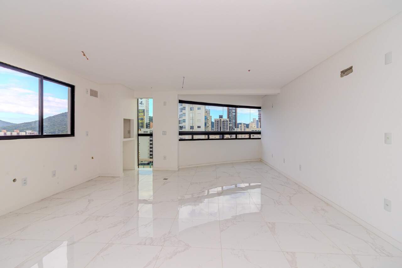 Apartamento de 3 quartos, 119m² no bairro Centro, em Balneário Camboriú | Eu Corretor