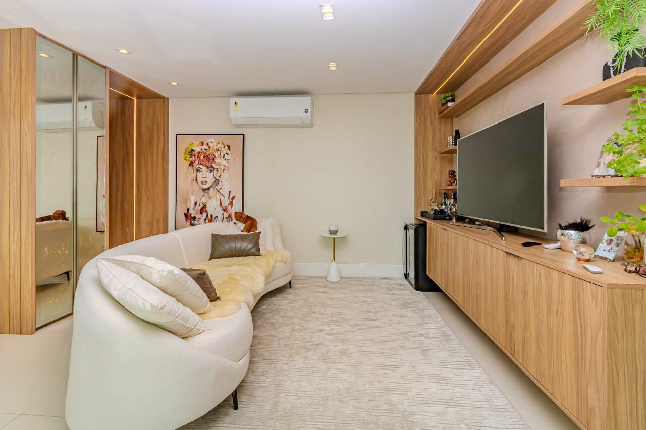 Apartamento de 4 quartos, 250m² no bairro Centro, em Balneário Camboriú | Eu Corretor