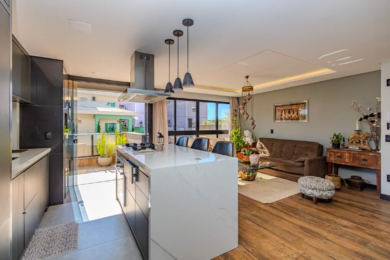 Apartamento de 3 quartos, 186m² no bairro Praia dos Amores, em Balneário Camboriú | Eu Corretor