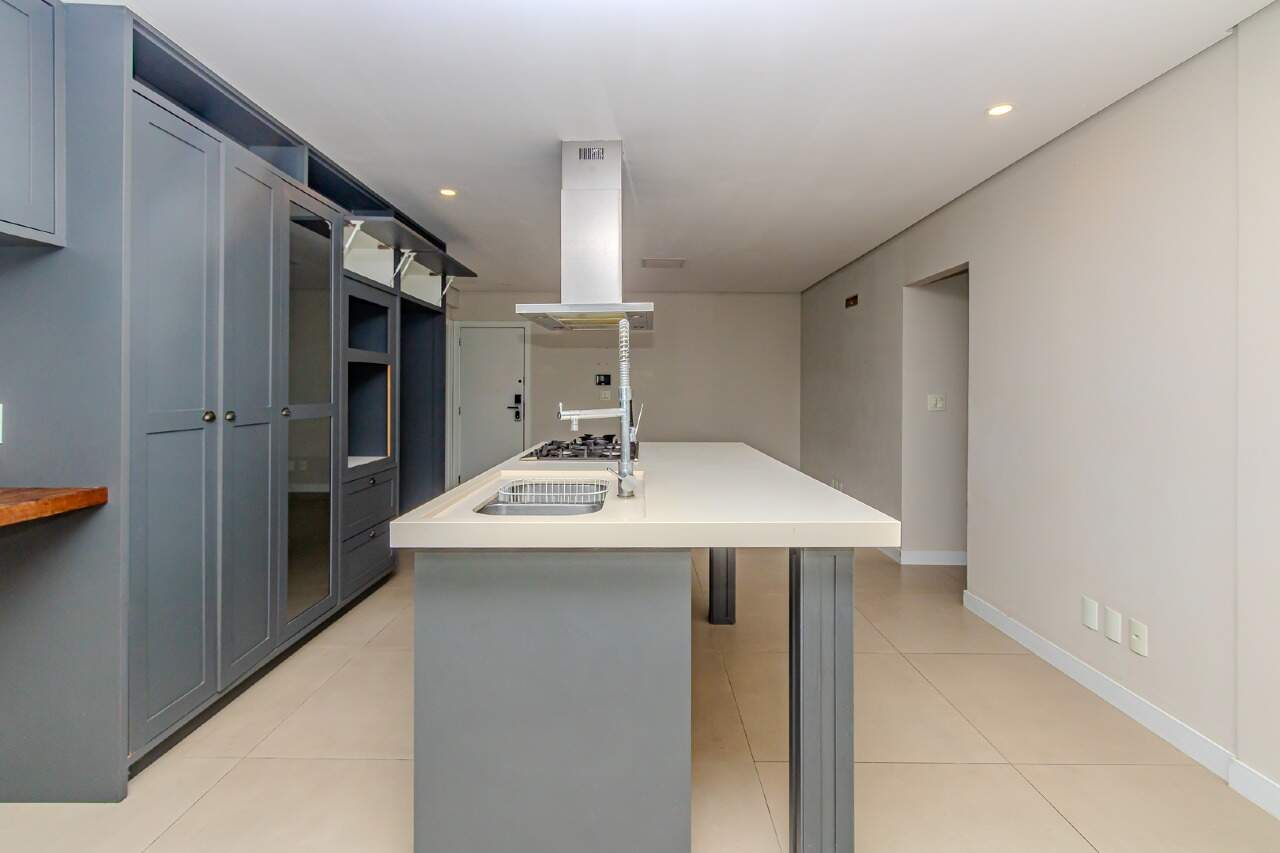 Apartamento de 2 quartos, 74m² no bairro Cabeçudas, em Itajaí | Eu Corretor
