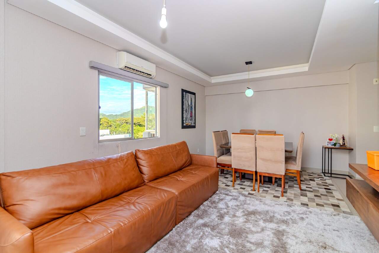 Apartamento de 3 quartos, 110m² no bairro Pioneiros, em Balneário Camboriú | Eu Corretor