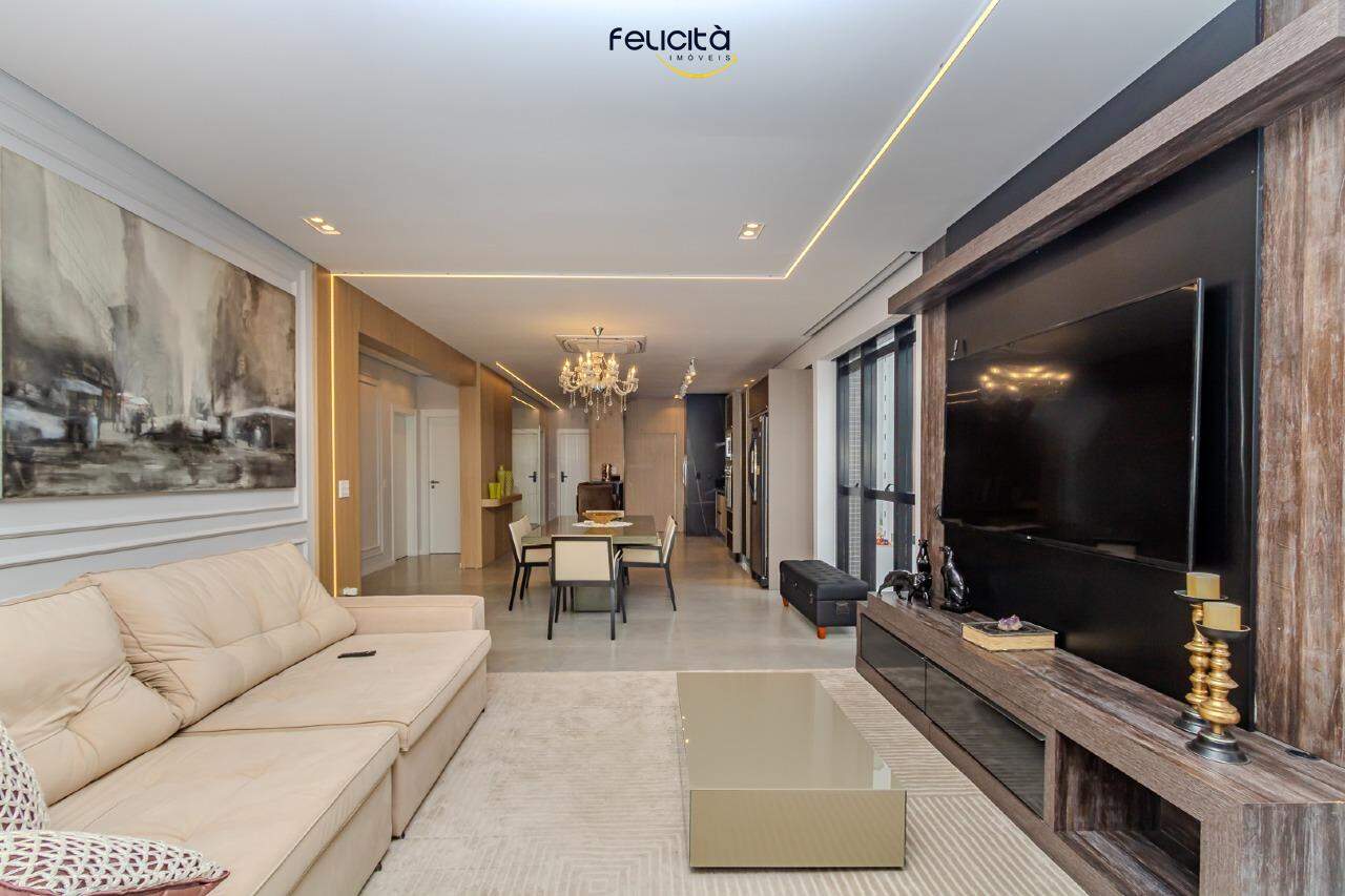 Apartamento de 126m² no bairro Pioneiros, em Balneário Camboriú | Eu Corretor