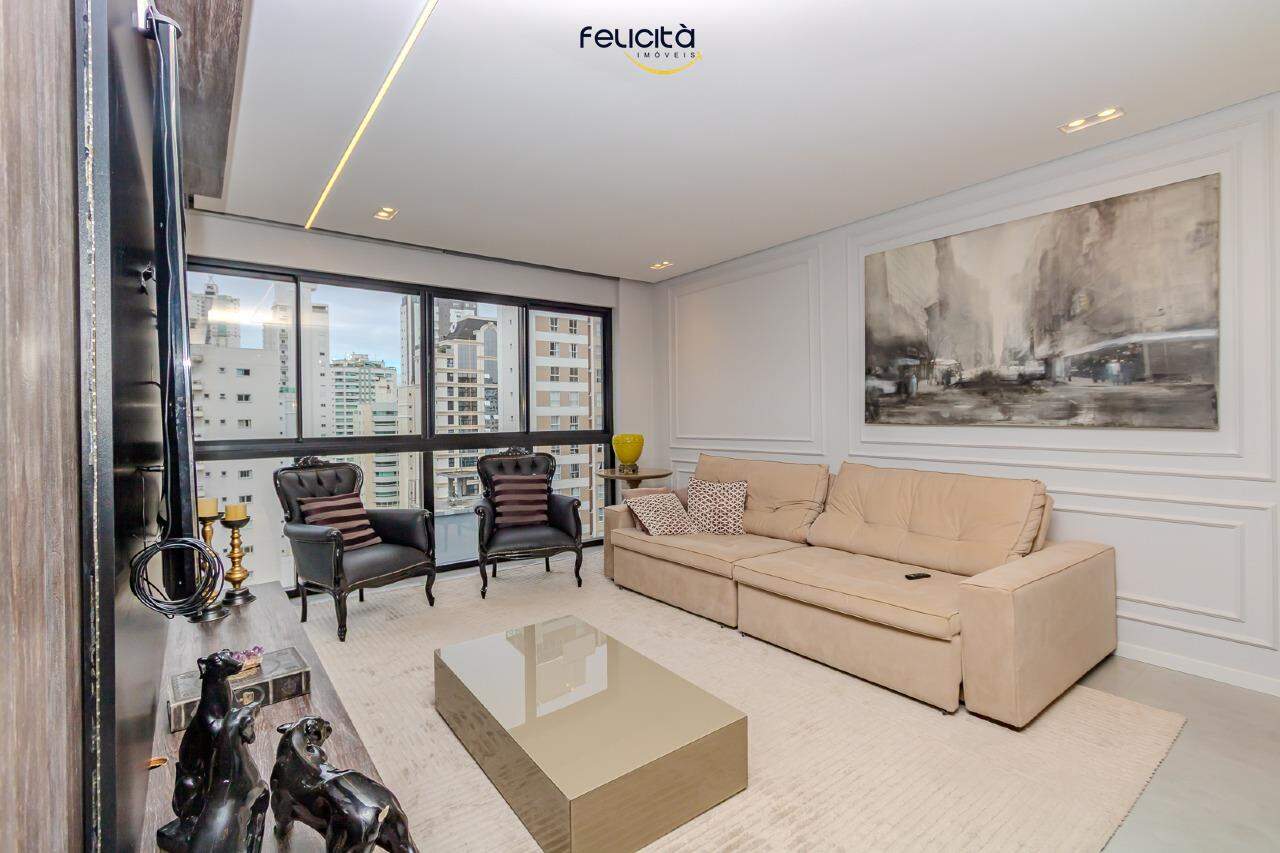 Apartamento de 126m² no bairro Pioneiros, em Balneário Camboriú | Eu Corretor