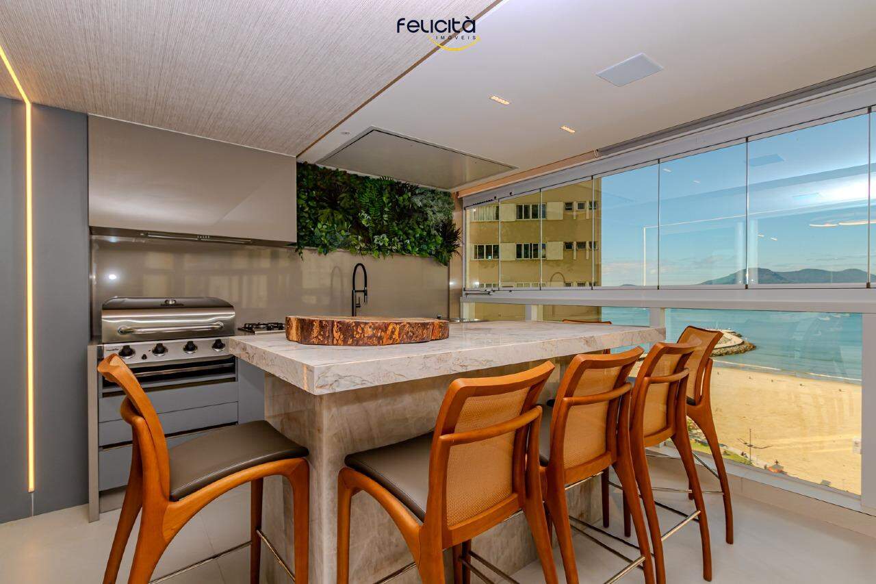 Apartamento de 4 quartos, 165m² no bairro Pioneiros, em Balneário Camboriú | Eu Corretor