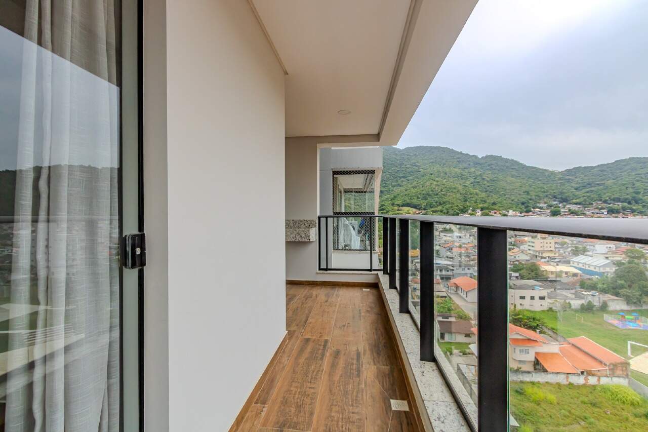 Apartamento de 2 quartos, 84m² no bairro Fazenda, em Itajaí | Eu Corretor