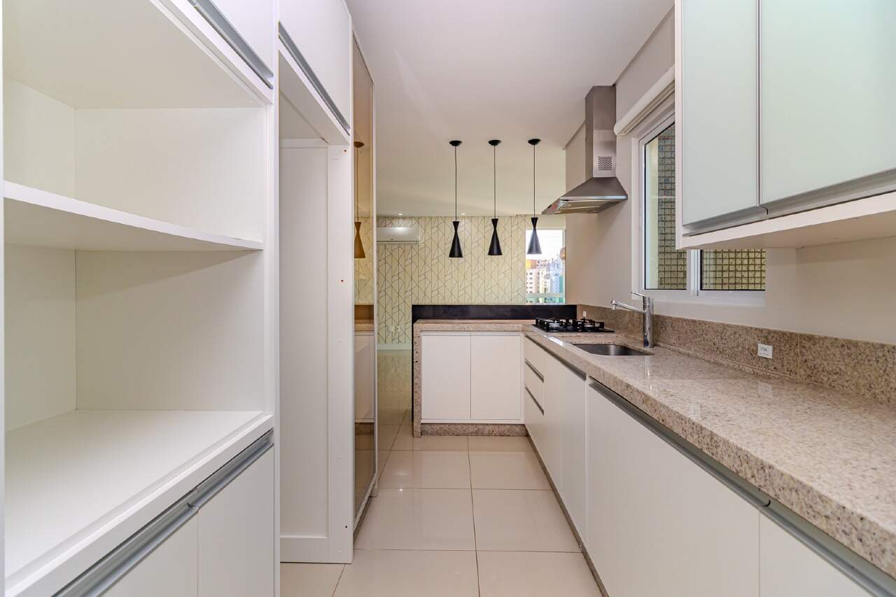 Apartamento de 3 quartos, 114m² no bairro Centro, em Balneário Camboriú | Eu Corretor