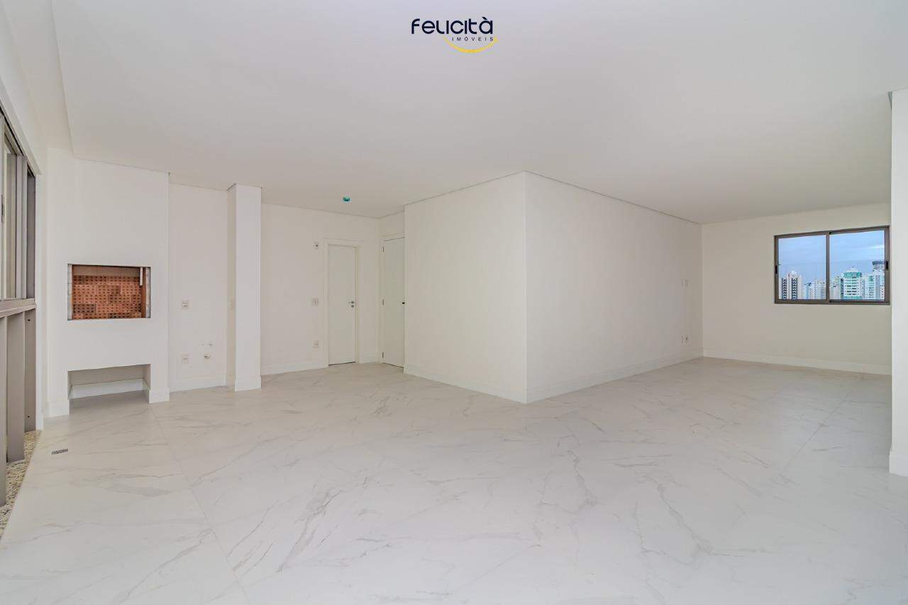 Apartamento de 4 quartos, 157m² no bairro Pioneiros, em Balneário Camboriú | Eu Corretor