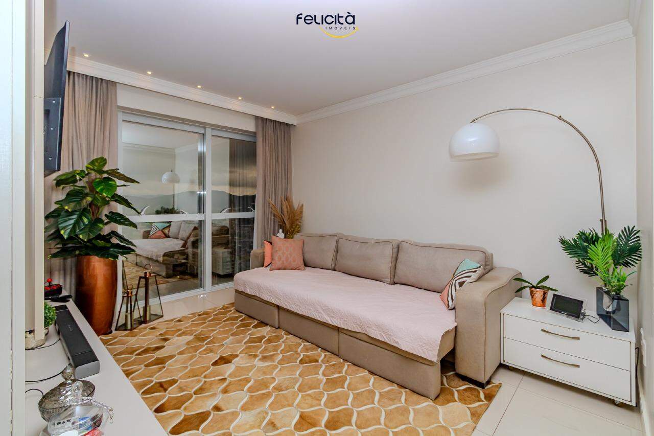 Apartamento de 3 quartos, 140m² no bairro Centro, em Balneário Camboriú | Eu Corretor