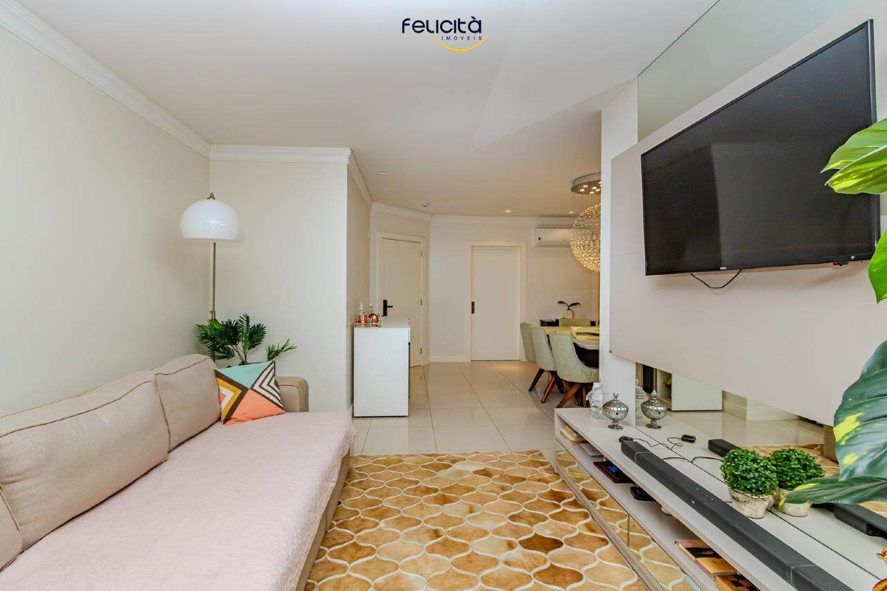 Apartamento de 3 quartos, 140m² no bairro Centro, em Balneário Camboriú | Eu Corretor