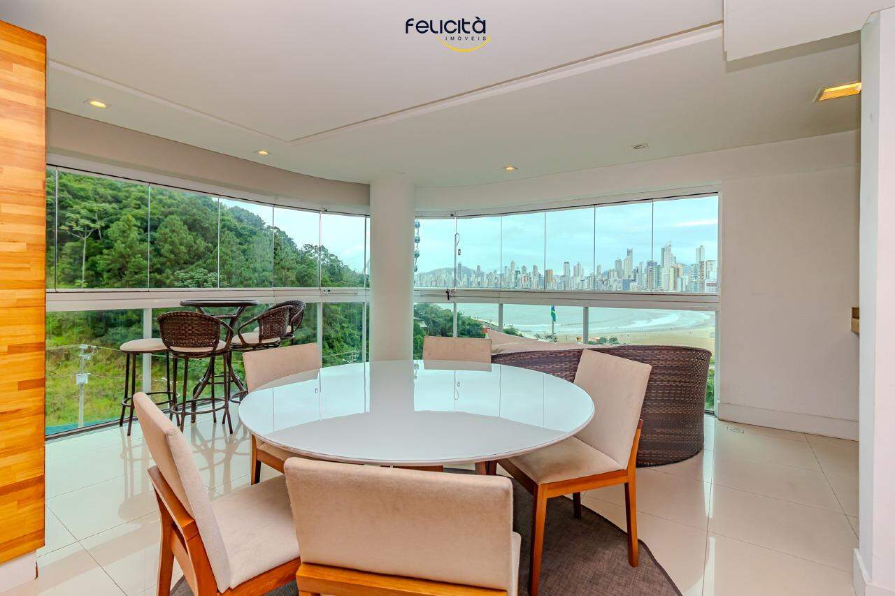 Apartamento de 3 quartos, 118m² no bairro Pioneiros, em Balneário Camboriú | Eu Corretor