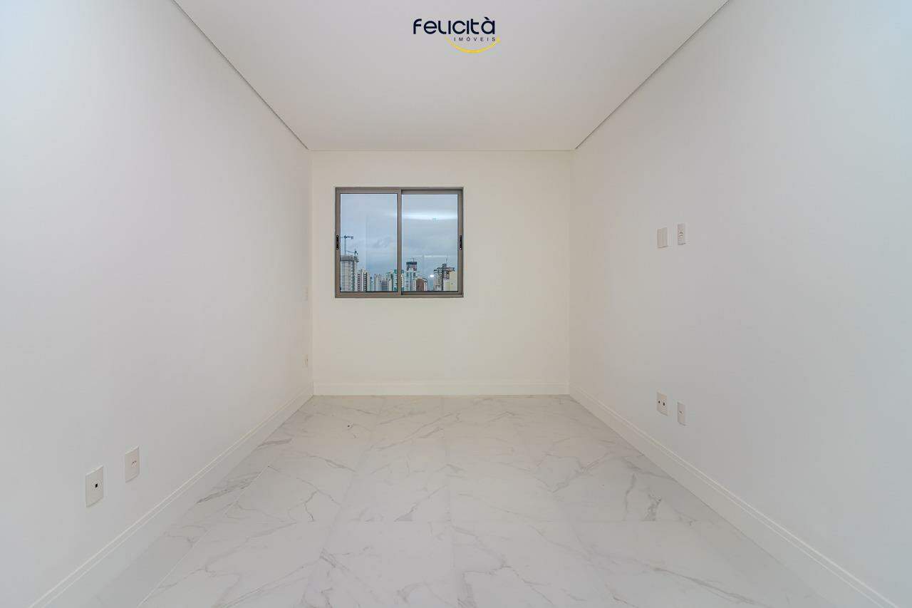 Apartamento de 4 quartos, 168m² no bairro Pioneiros, em Balneário Camboriú | Eu Corretor