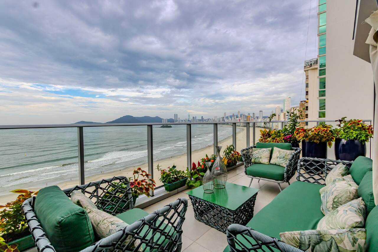 Apartamento de 4 quartos, 242m² no bairro Centro, em Balneário Camboriú | Eu Corretor