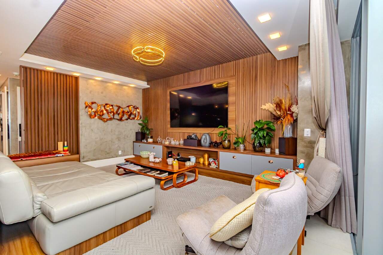 Apartamento de 4 quartos, 242m² no bairro Centro, em Balneário Camboriú | Eu Corretor