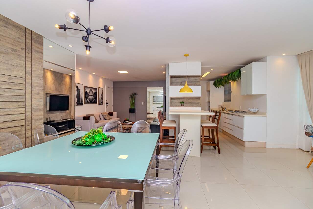Apartamento de 3 quartos, 130m² no bairro Pioneiros, em Balneário Camboriú | Eu Corretor