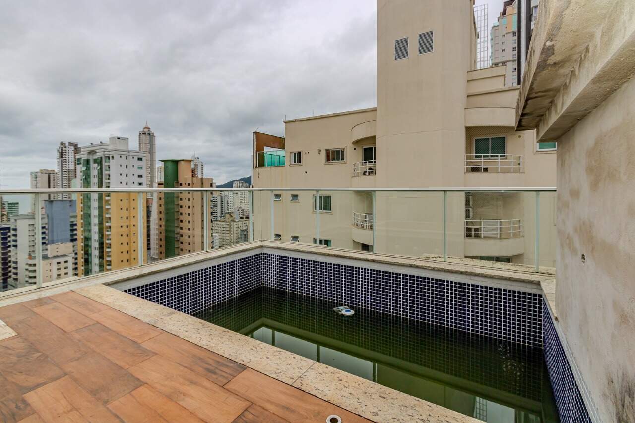 Cobertura de 4 quartos, 267m² no bairro Centro, em Balneário Camboriú | Eu Corretor
