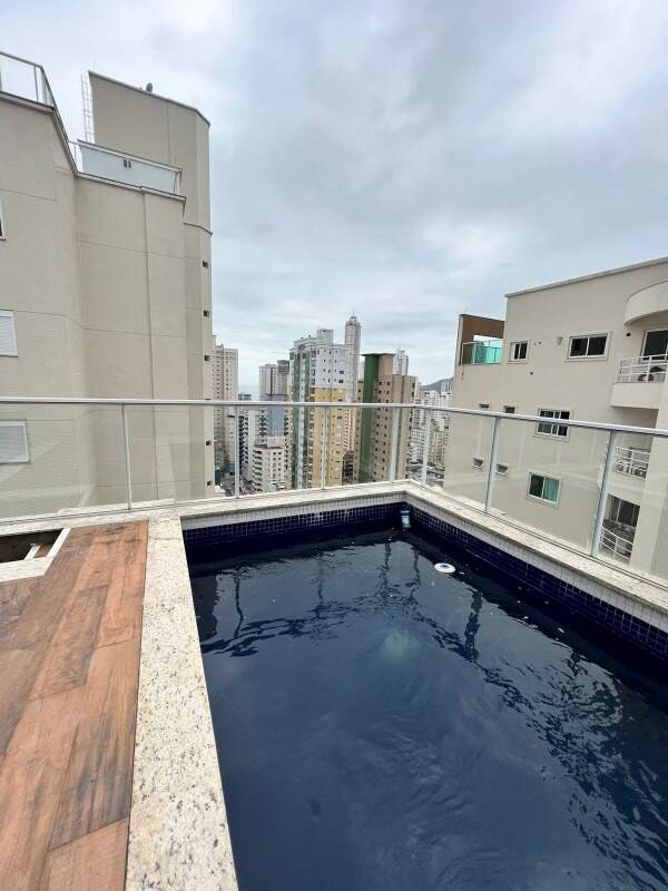 Cobertura de 4 quartos, 267m² no bairro Centro, em Balneário Camboriú | Eu Corretor