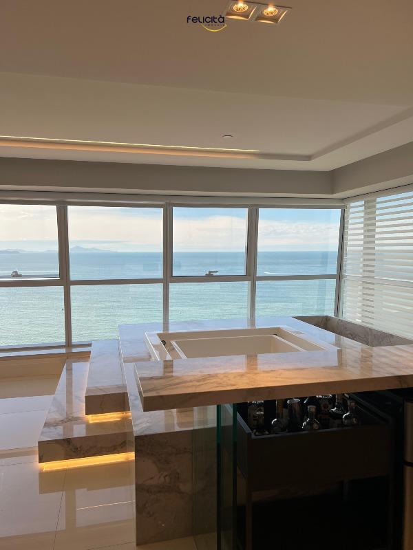 Apartamento de 4 quartos, 297m² no bairro Centro, em Balneário Camboriú | Eu Corretor