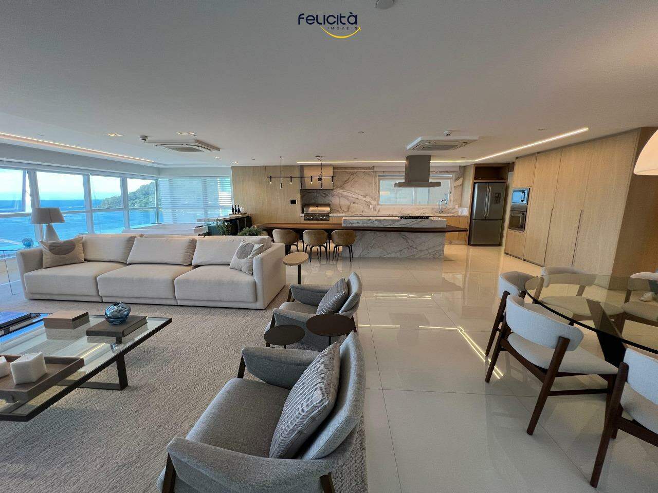 Apartamento de 4 quartos, 297m² no bairro Centro, em Balneário Camboriú | Eu Corretor