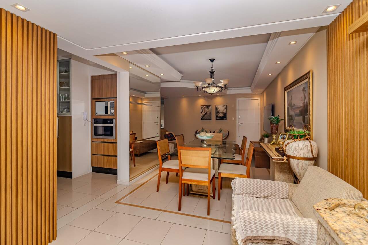 Apartamento de 3 quartos, 104m² no bairro Centro, em Balneário Camboriú | Eu Corretor