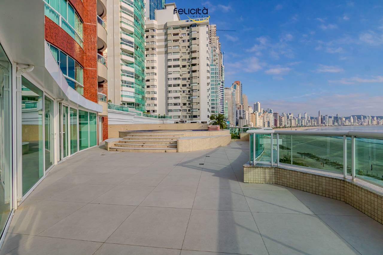 Apartamento de 4 quartos, 1000m² no bairro Barra Sul, em Balneário Camboriú | Eu Corretor