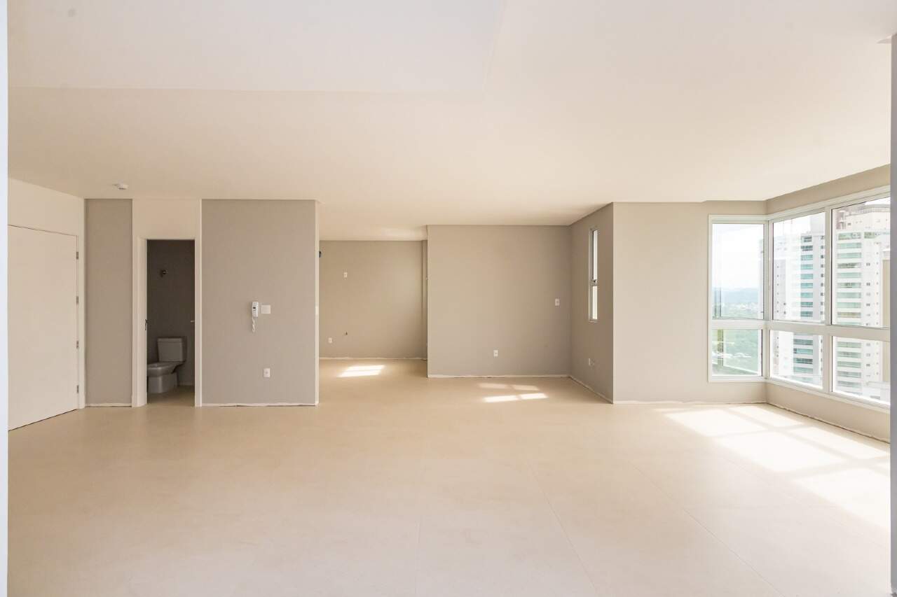 Apartamento de 3 quartos, 153m² no bairro Barra Sul, em Balneário Camboriú | Eu Corretor