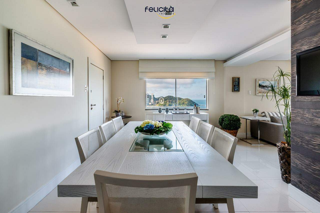Apartamento de 3 quartos, 140m² no bairro Centro, em Balneário Camboriú | Eu Corretor