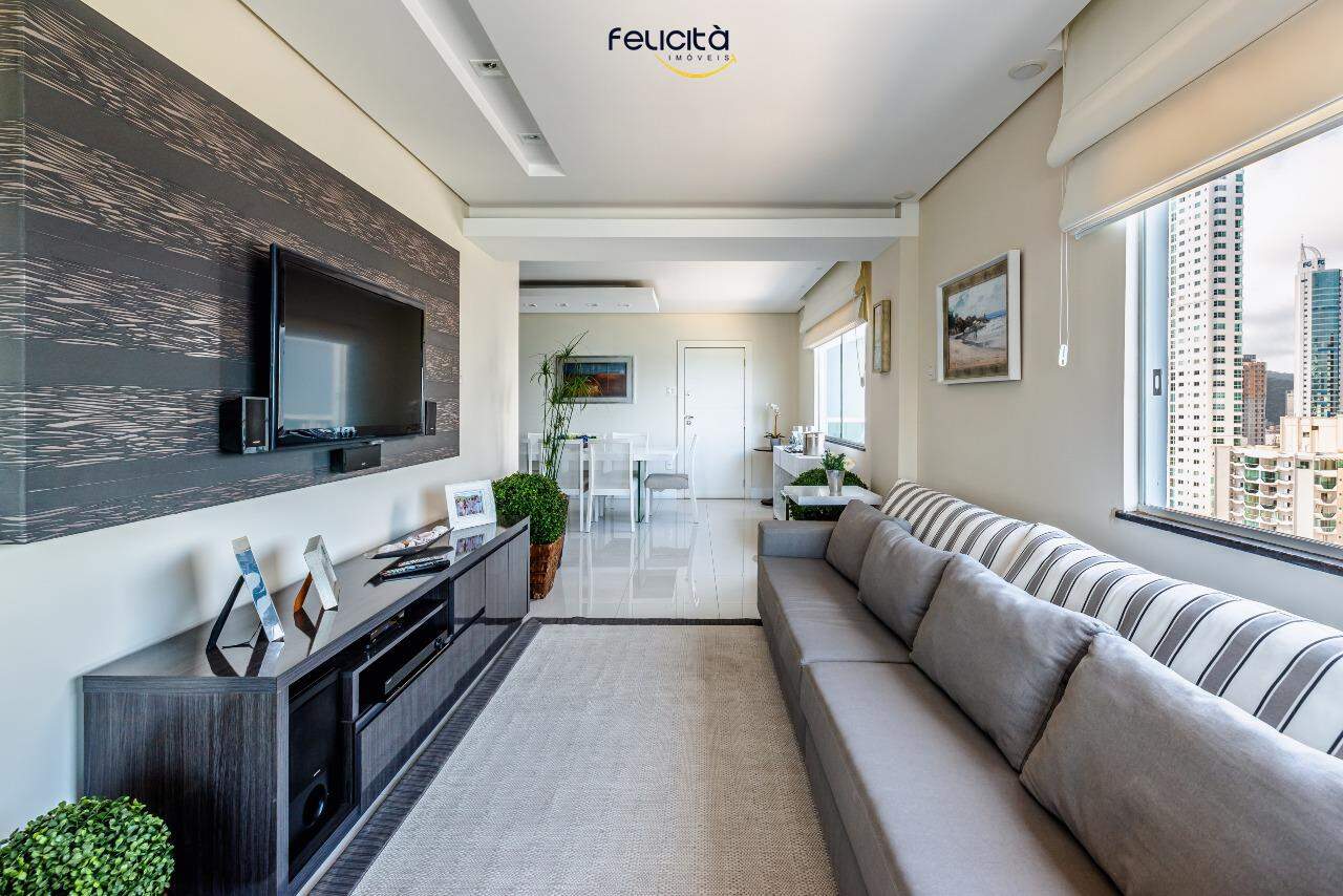 Apartamento de 3 quartos, 140m² no bairro Centro, em Balneário Camboriú | Eu Corretor