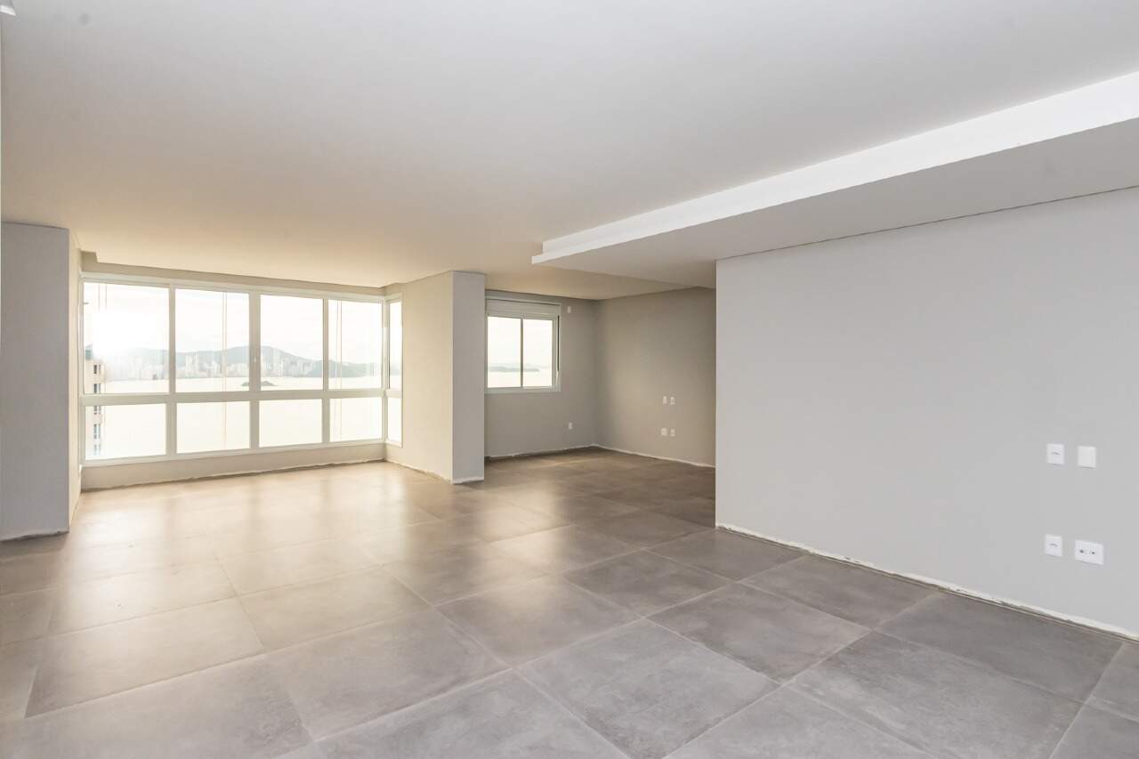 Apartamento de 3 quartos, 153m² no bairro Barra Sul, em Balneário Camboriú | Eu Corretor