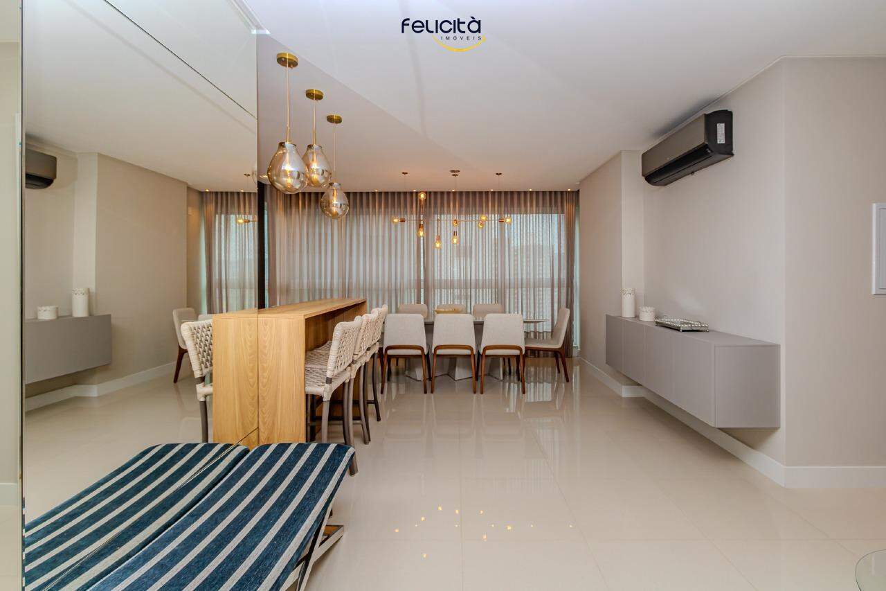 Apartamento de 2 quartos, 95m² no bairro Centro, em Balneário Camboriú | Eu Corretor