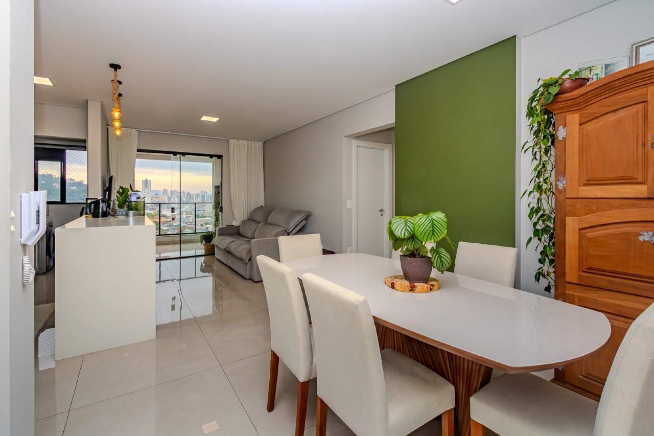 Apartamento de 2 quartos, 84m² no bairro Fazenda, em Itajaí | Eu Corretor