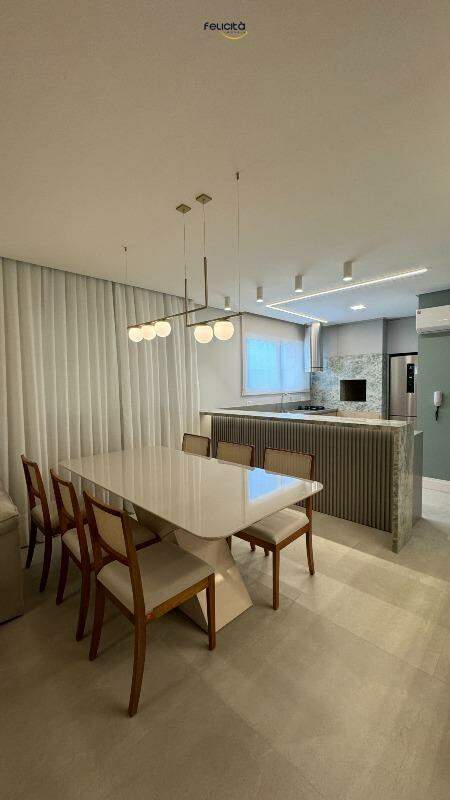 Apartamento de 3 quartos, 118m² no bairro Centro, em Balneário Camboriú | Eu Corretor