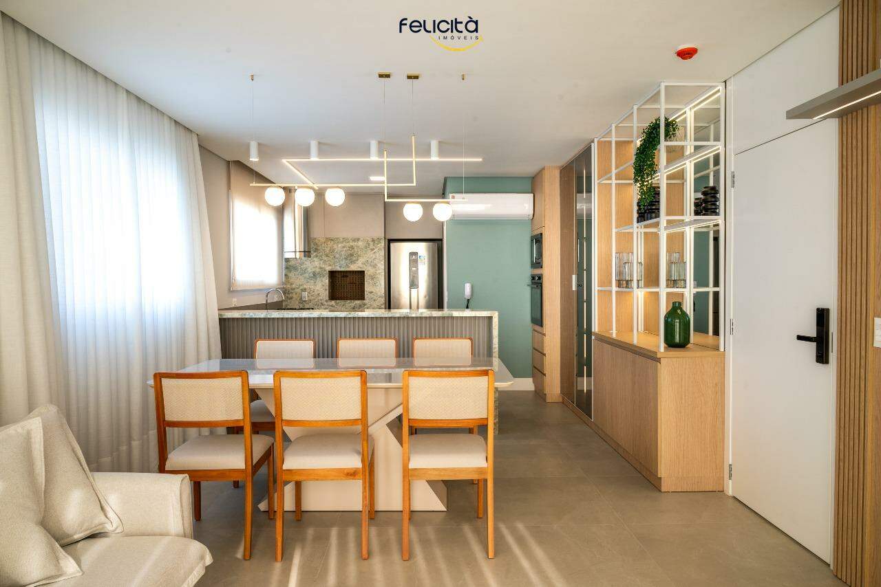 Apartamento de 3 quartos, 118m² no bairro Centro, em Balneário Camboriú | Eu Corretor