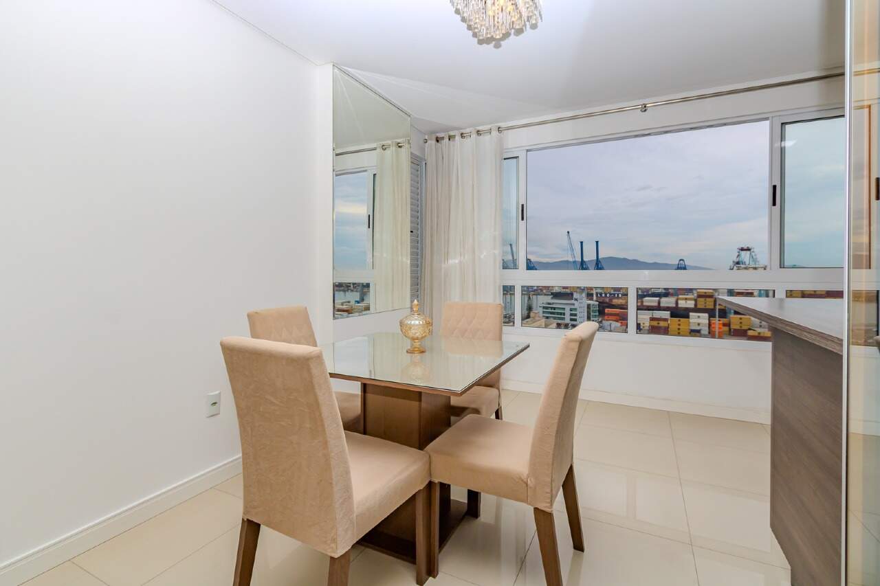 Apartamento de 2 quartos, 74m² no bairro Centro, em Itajaí | Eu Corretor