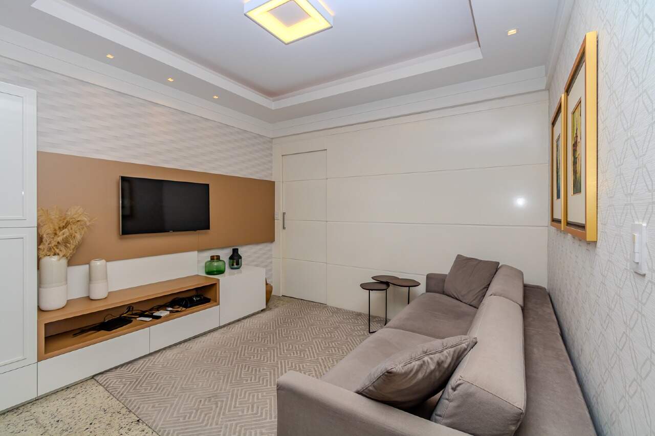 Apartamento de 3 quartos, 135m² no bairro Centro, em Balneário Camboriú | Eu Corretor