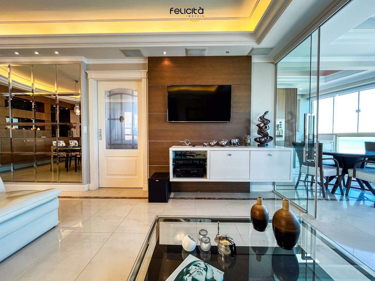 Apartamento de 4 quartos, 171m² no bairro Centro, em Balneário Camboriú | Eu Corretor