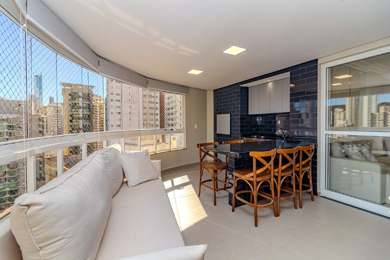 Apartamento de 3 quartos, 120m² no bairro Centro, em Balneário Camboriú | Eu Corretor