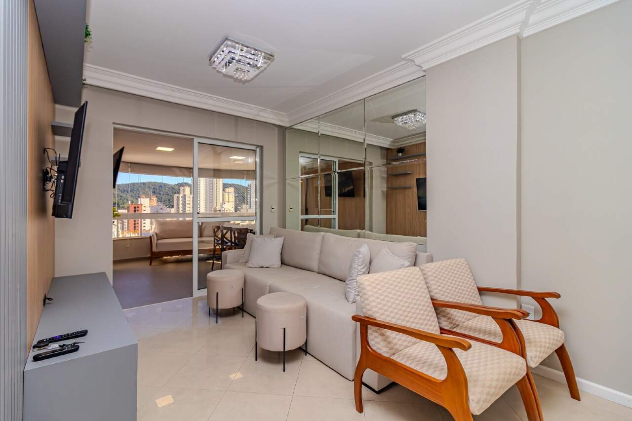 Apartamento de 3 quartos, 120m² no bairro Centro, em Balneário Camboriú | Eu Corretor