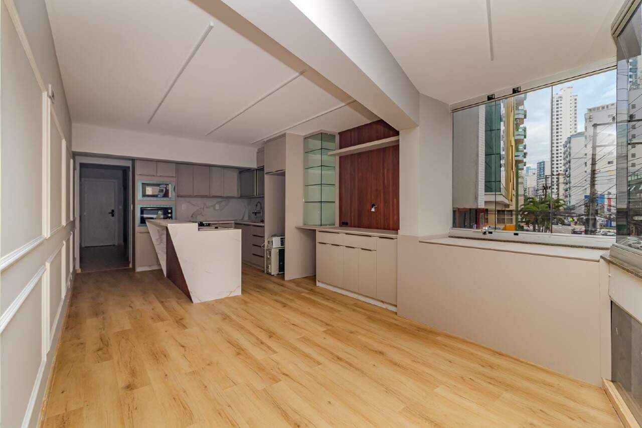 Apartamento de 4 quartos, 131m² no bairro Centro, em Balneário Camboriú | Eu Corretor