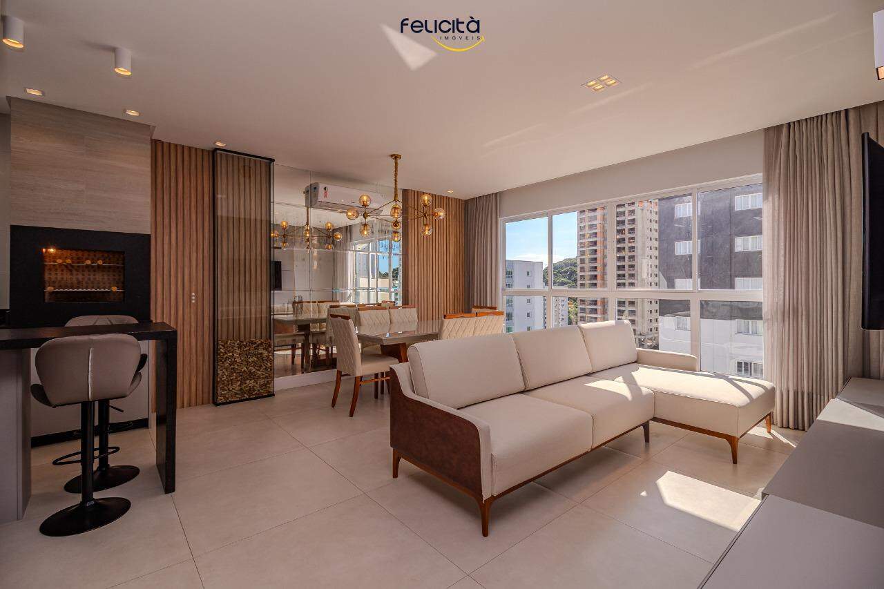 Apartamento de 3 quartos, 115m² no bairro Pioneiros, em Balneário Camboriú | Eu Corretor