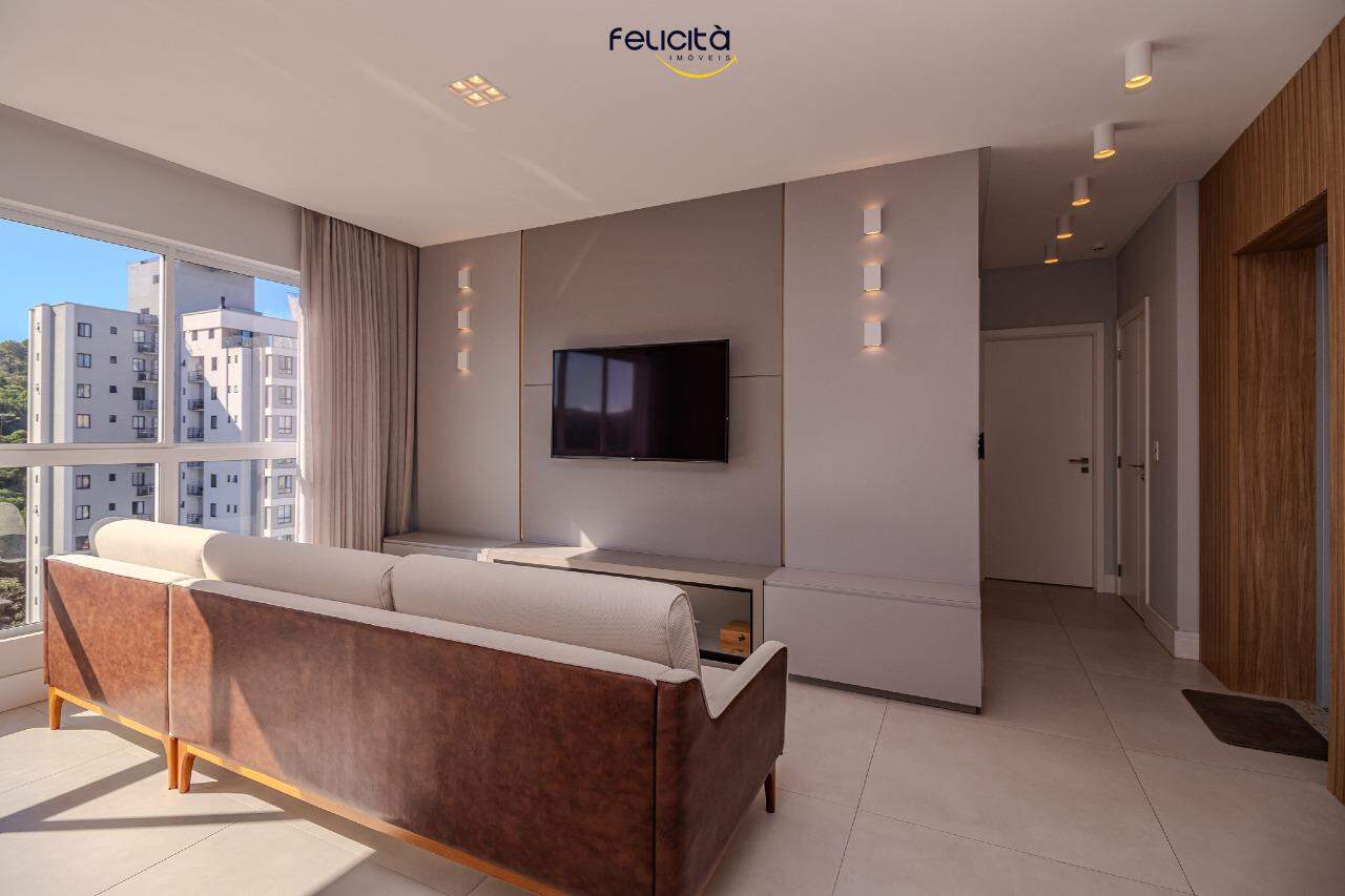 Apartamento de 3 quartos, 115m² no bairro Pioneiros, em Balneário Camboriú | Eu Corretor