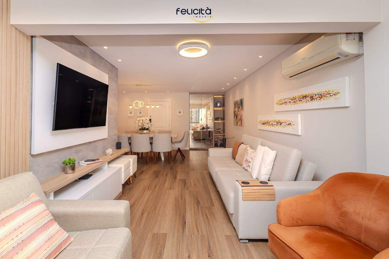 Apartamento de 3 quartos, 131m² no bairro Centro, em Balneário Camboriú | Eu Corretor