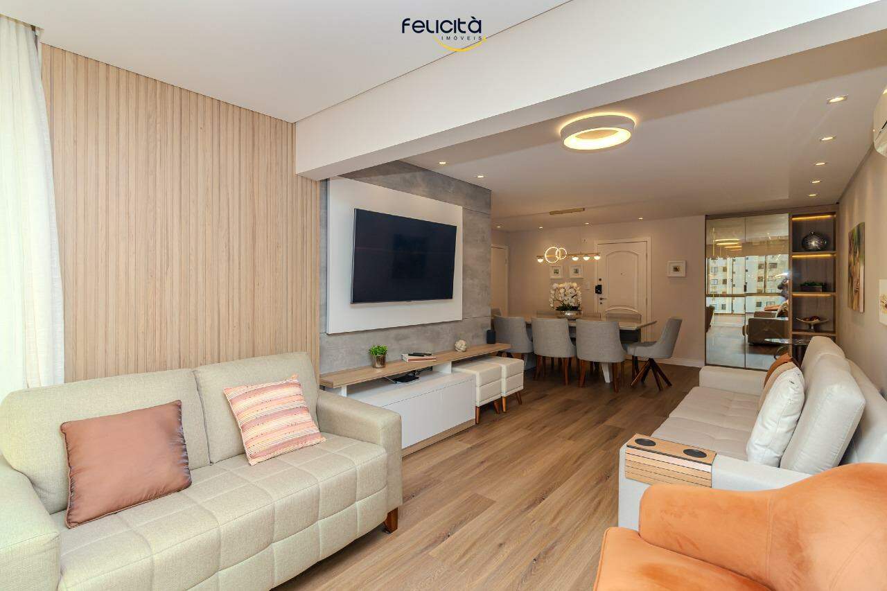 Apartamento de 3 quartos, 131m² no bairro Centro, em Balneário Camboriú | Eu Corretor