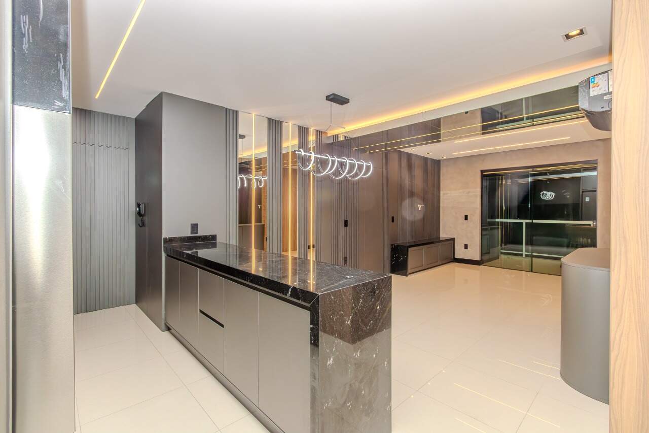 Apartamento de 3 quartos, 149m² no bairro Cabeçudas, em Itajaí | Eu Corretor