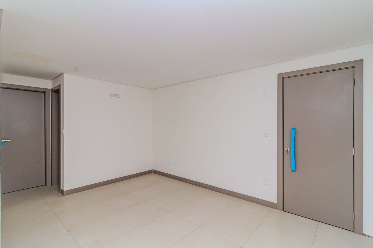 Apartamento à venda no Praia Brava: 