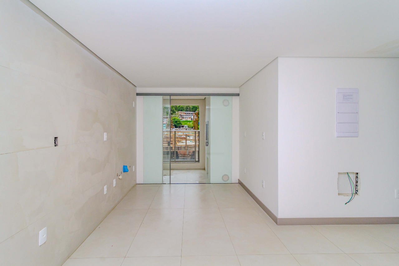 Apartamento à venda no Praia Brava: 