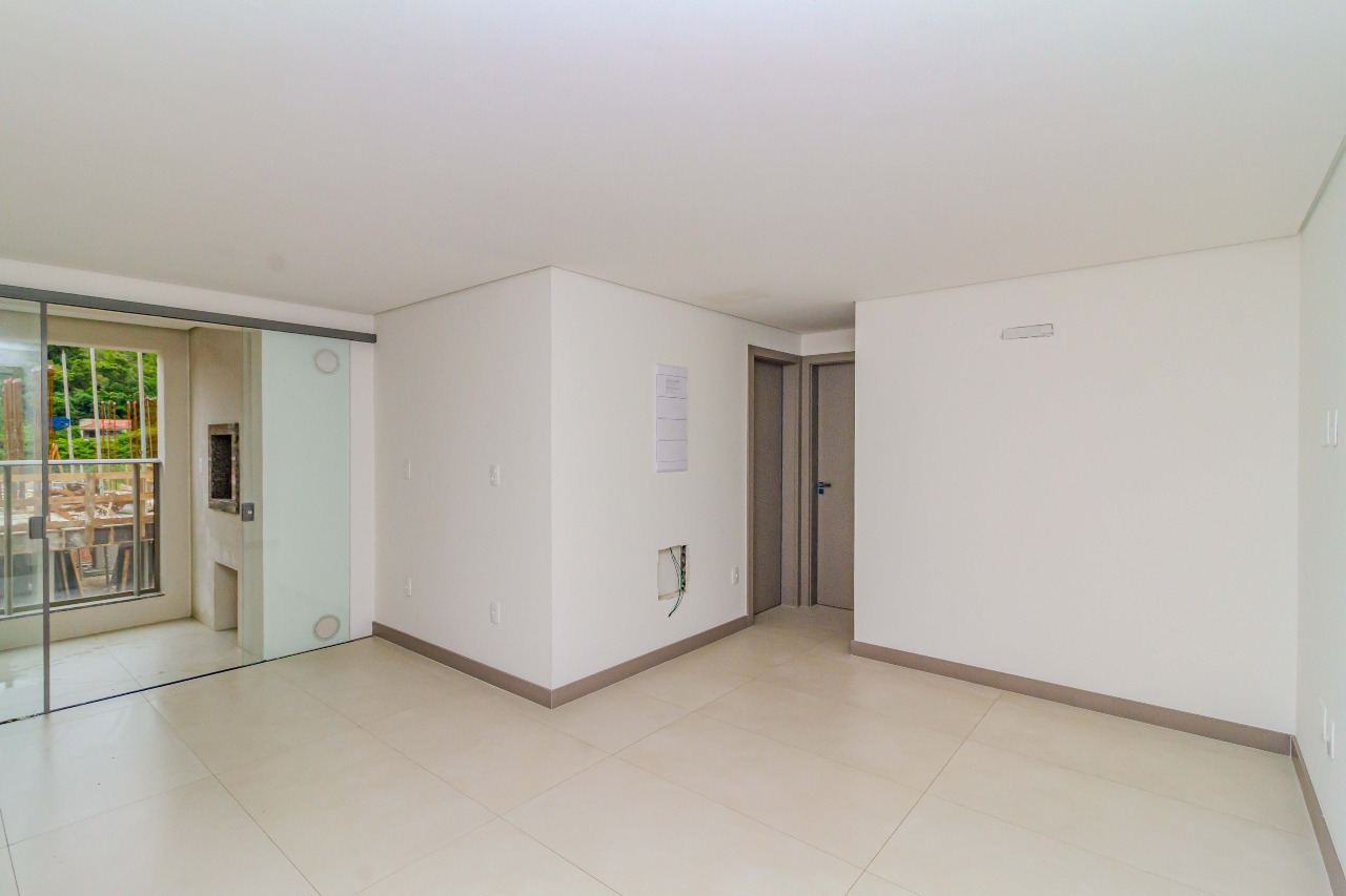 Apartamento à venda no Praia Brava: 