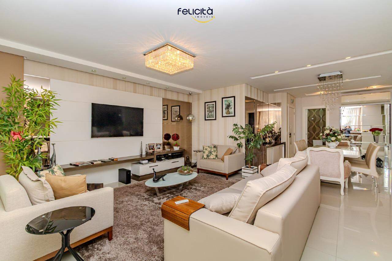Apartamento de 3 quartos, 140m² no bairro Centro, em Balneário Camboriú | Eu Corretor