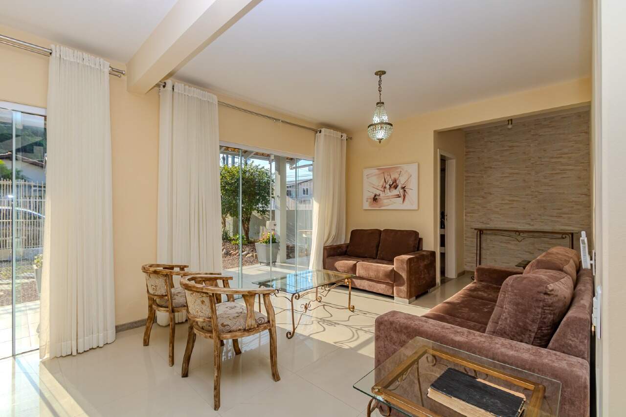Casa de 3 quartos, 339m² no bairro Fazenda, em Itajaí | Eu Corretor