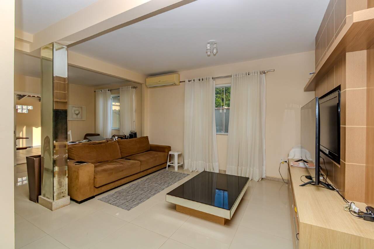 Casa de 3 quartos, 339m² no bairro Fazenda, em Itajaí | Eu Corretor